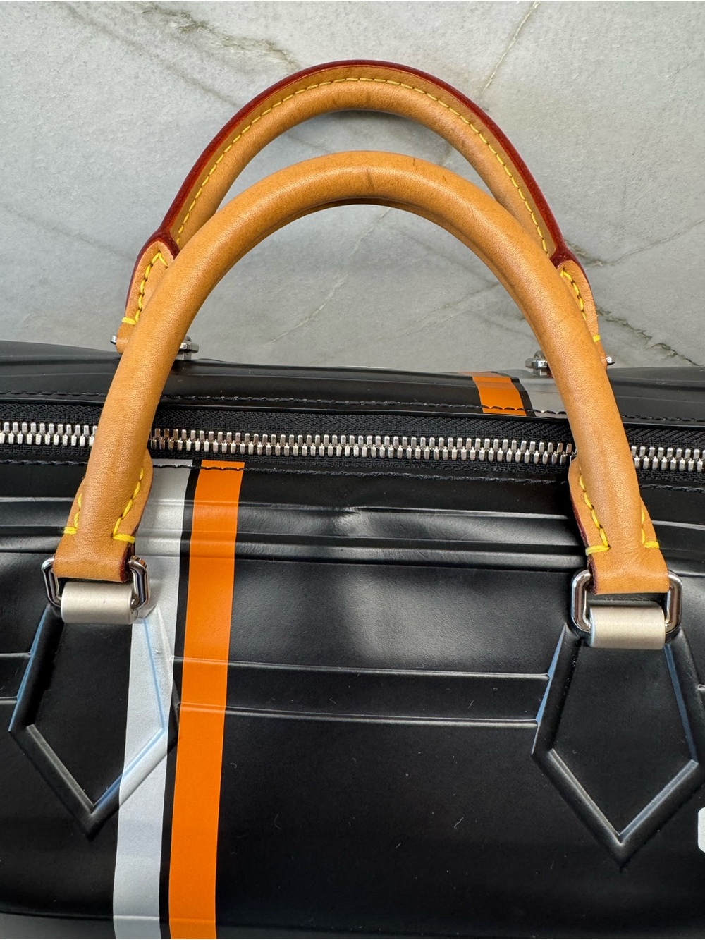 Louis Vuitton Limited Edition Epi Space Speedy 40 - Picture 9 of 17